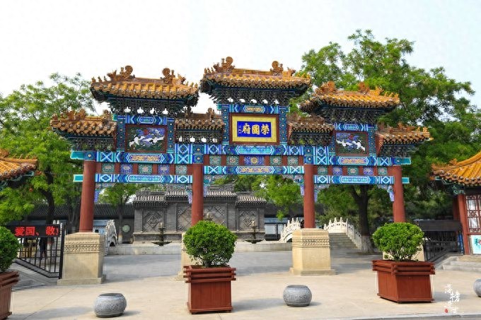 河北正定有一座“东方好莱坞”,是众多影视剧取景地,却是假古迹