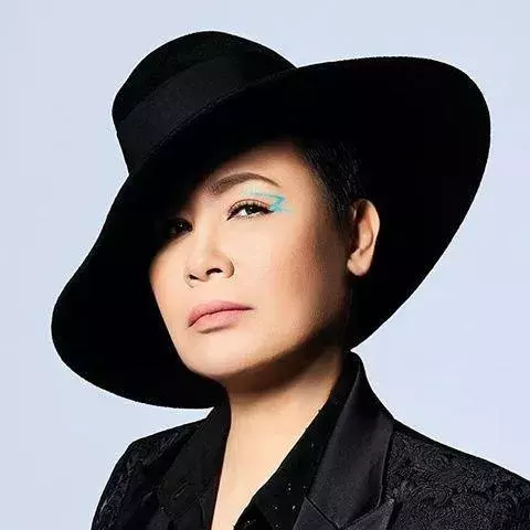 相爱没有那么容易是什么歌的歌词（分享1首经典流行歌）