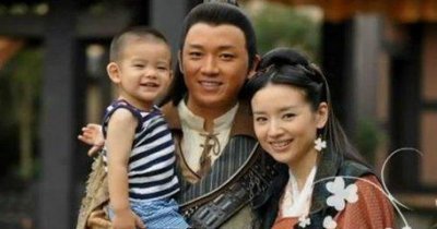 董洁的儿子叫什么,董洁的现任老公是谁