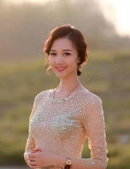 韩雯雯个人资料介绍(大连美女演员韩雯雯)