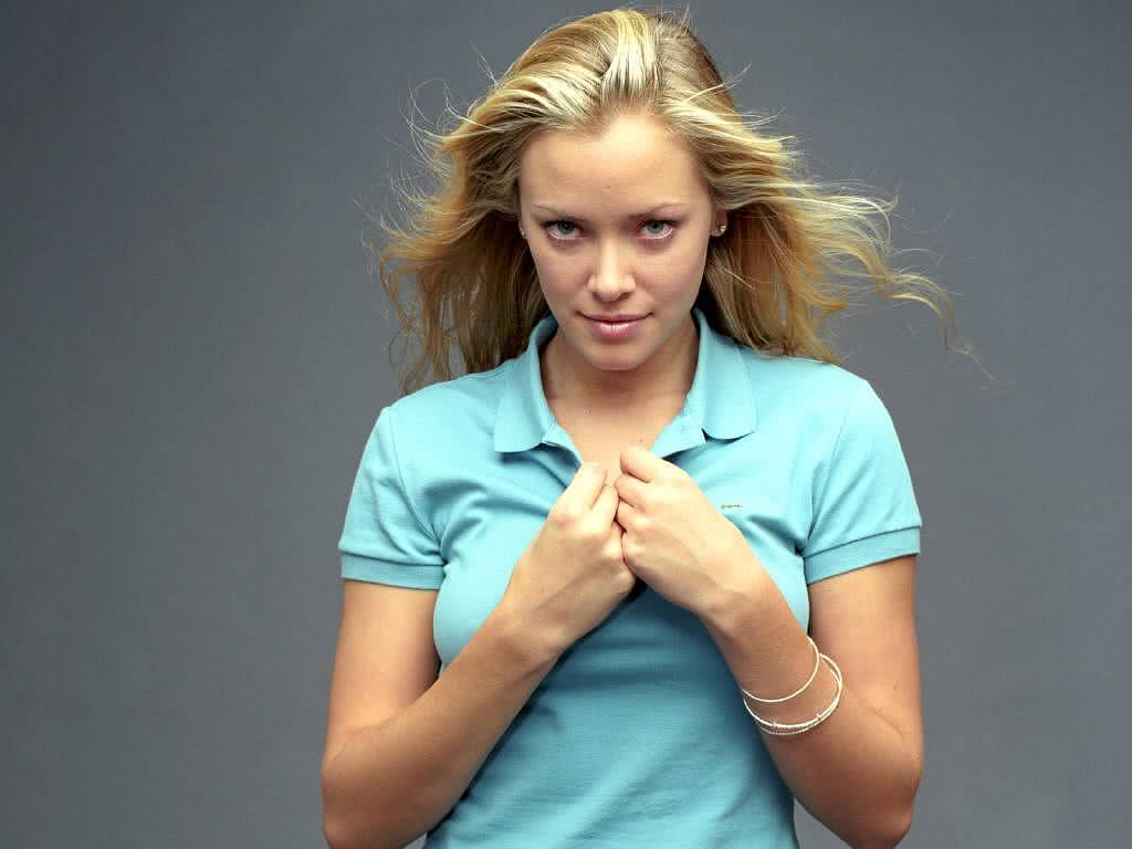 克里斯塔娜·洛肯个人资料写真作品