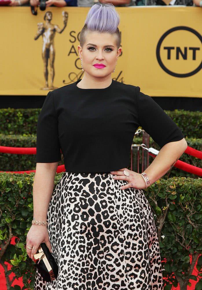 凯莉·奥斯本个人资料写真作品