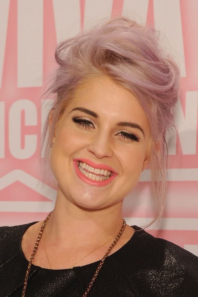 凯莉·奥斯本个人资料写真作品