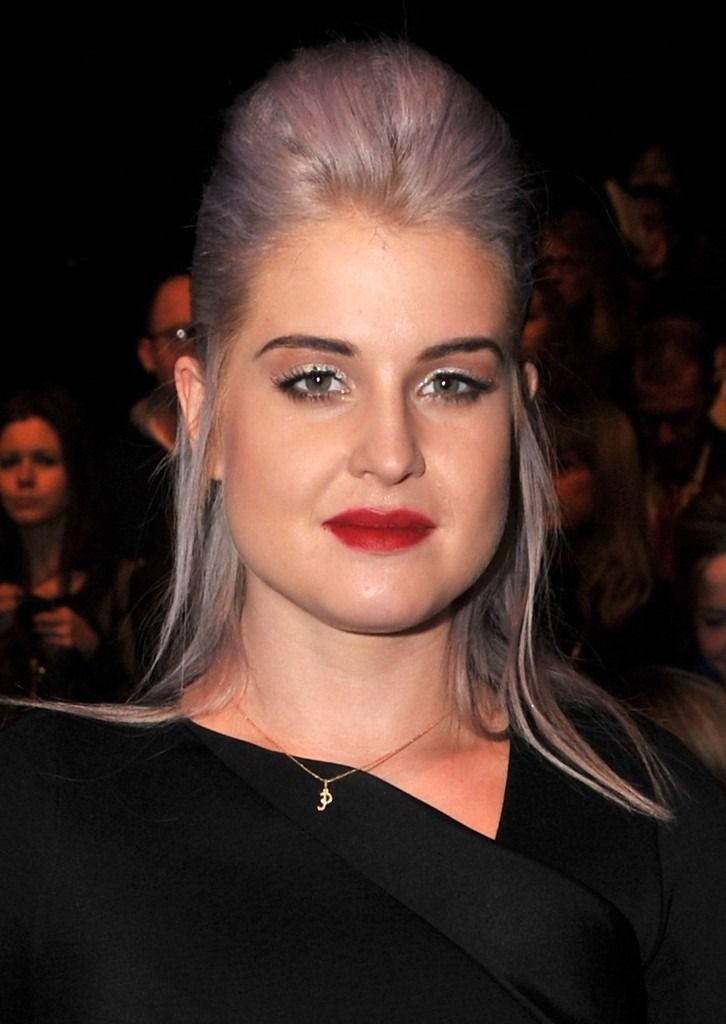 凯莉·奥斯本个人资料写真作品