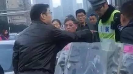 相声演员骂人,我们能怪他吗?