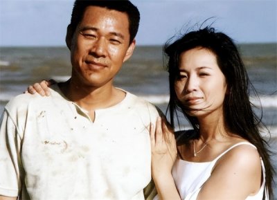 ​霍凡个人资料简介：结婚29年被张丰毅宠爱至今，她用爱温暖了继子