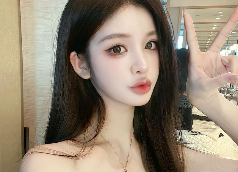 每月孝敬婆婆两千，儿媳坐月子婆婆探望，儿媳含泪停掉两千养老费