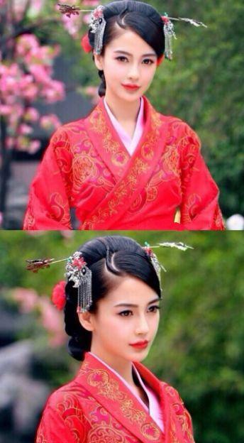 杨颖机场素颜照被曝光，惨变路边50岁大妈，身旁黄晓明满脸不悦