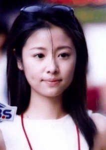 ​林心如年轻时珍贵旧照：纯真少女，每一张都让人心动