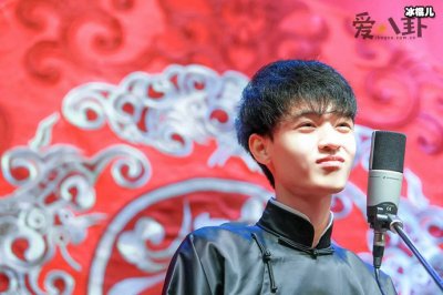 ​凯旋地产是秦霄贤家的产业吗？为何网友会如此猜测？