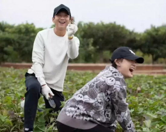 邓超孙俪婚变是真的吗？夫妻俩合体破谣言