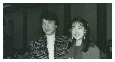 成龙晒珍藏老照片,七小福儿时模样流出,香港功夫片巅峰阵容!