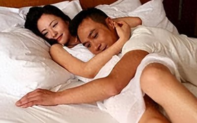 ​江一燕：文艺女神酷爱摄影，低谷期隐婚生女，家庭幸福美满