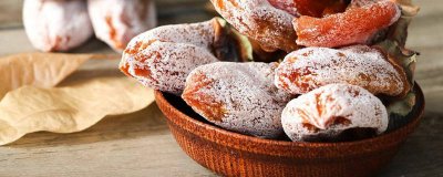 ​豆腐脑和柿饼能一起吃吗 豆腐可以和柿饼一起吃吗