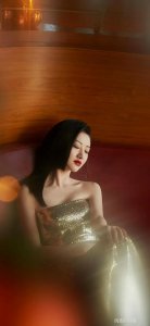 ​当红美女明星写真图集，时尚靓丽，气质非凡！